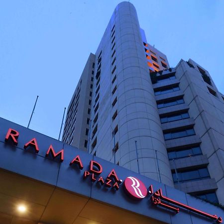 Отель Ramada Plaza By Wyndham Beirut Raouche Экстерьер фото